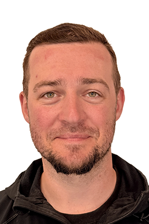 Dmytro-Larsen-profile-image-300x450
